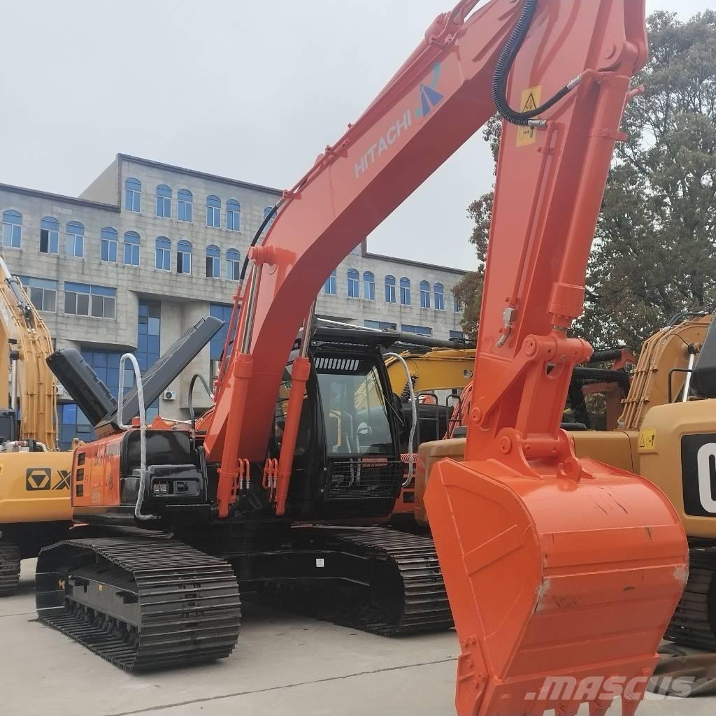 Hitachi ZX 200 Pásové rýpadlá
