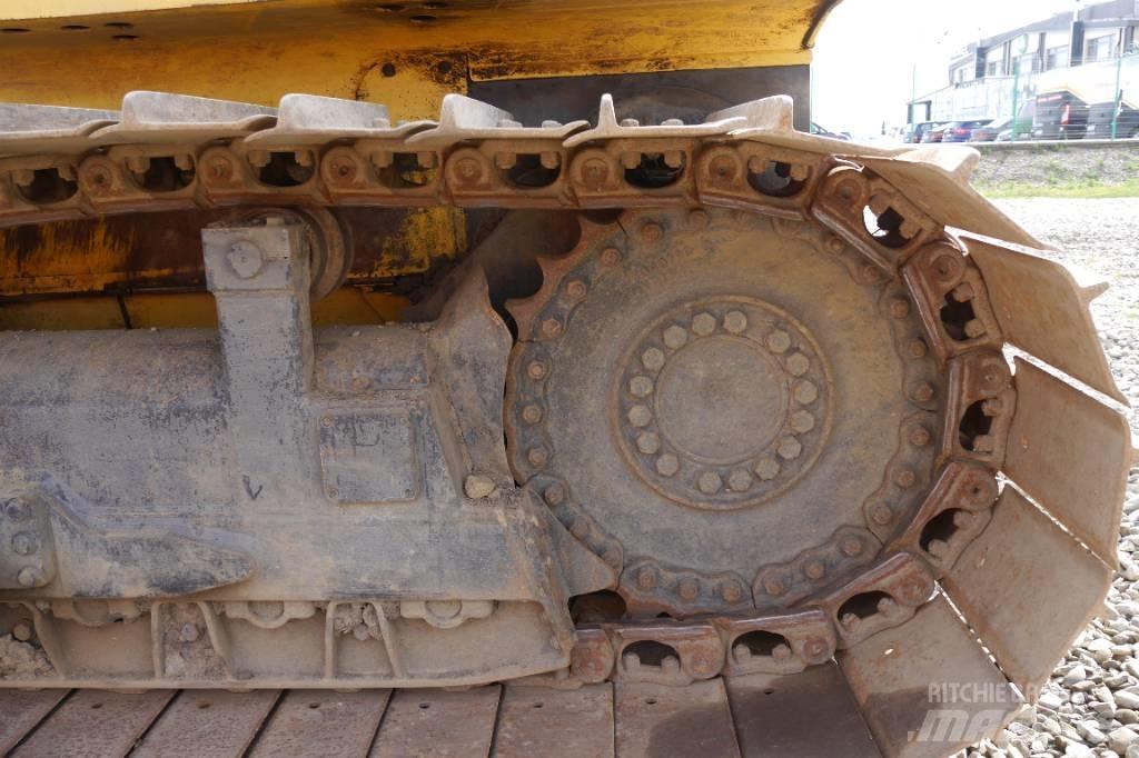New Holland D 180 Pásové dozéry