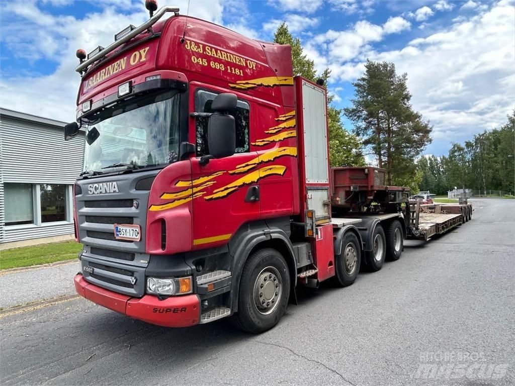 Scania R560 8x4 Ťahače