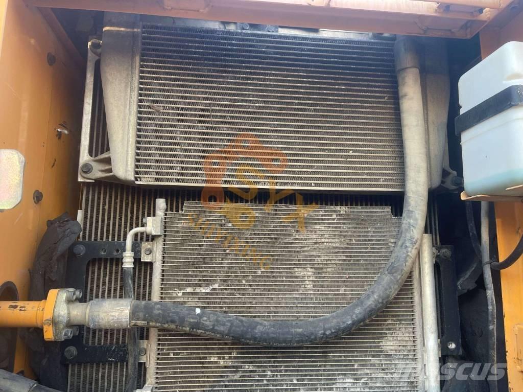 Hyundai Robex 225 Pásové rýpadlá