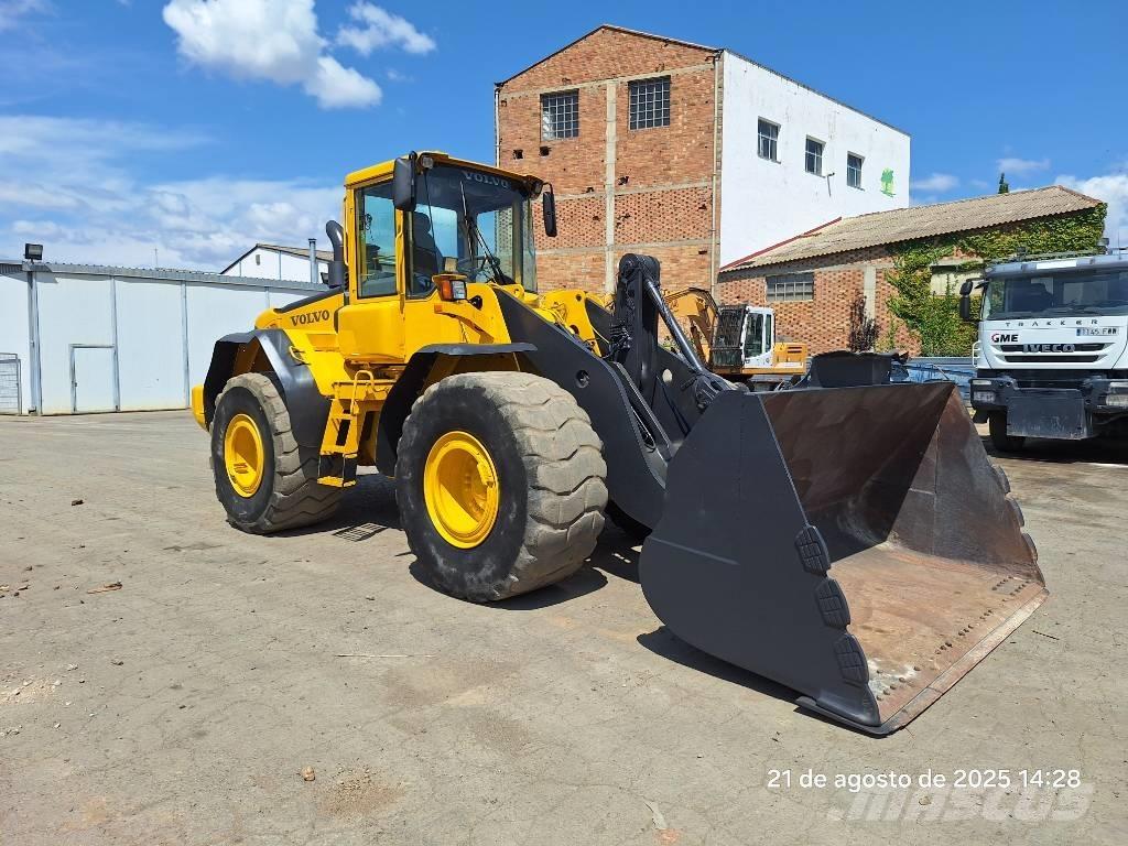 Volvo L 120 E Kolesové nakladače