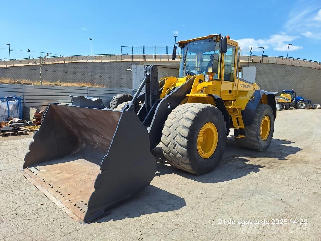 Volvo L 120 E Kolesové nakladače