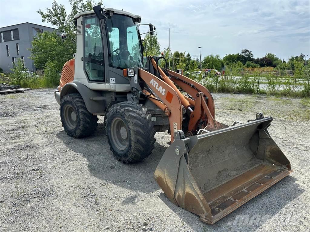 Atlas AR75S Kolesové nakladače