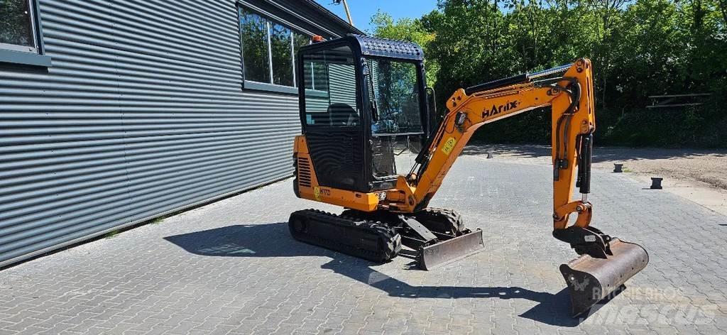 Hanix H 17D Mini rýpadlá < 7t