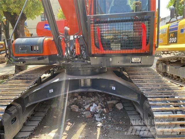 Doosan DX 225 LC Pásové rýpadlá