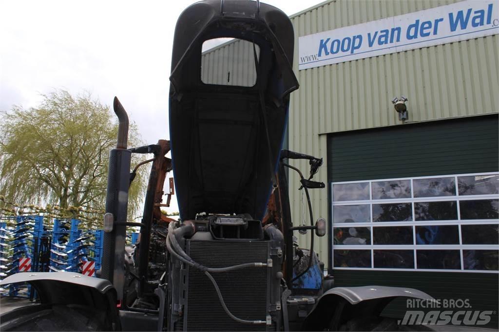 New Holland T7030 Traktory