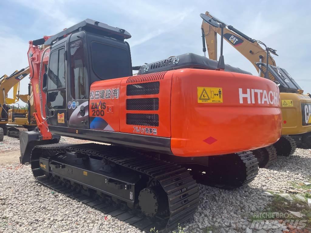 Hitachi ZX 200 Pásové rýpadlá