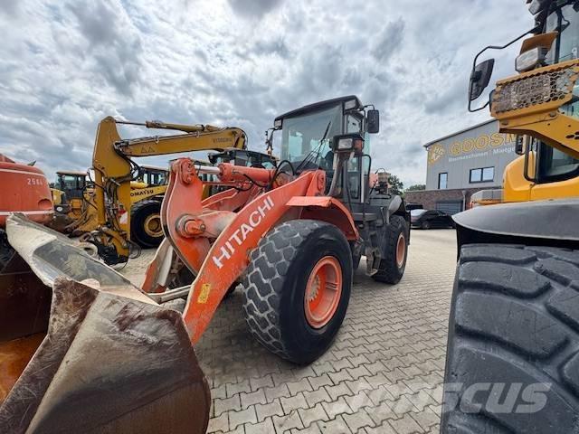 Hitachi ZW 180 Kolesové nakladače