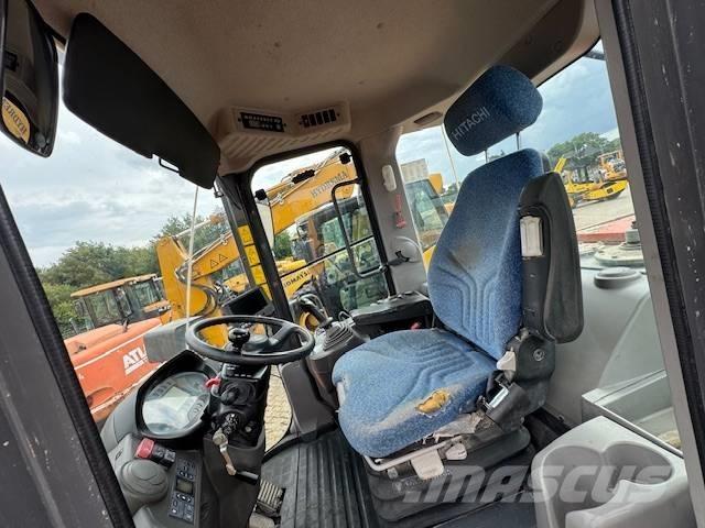 Hitachi ZW 180 Kolesové nakladače