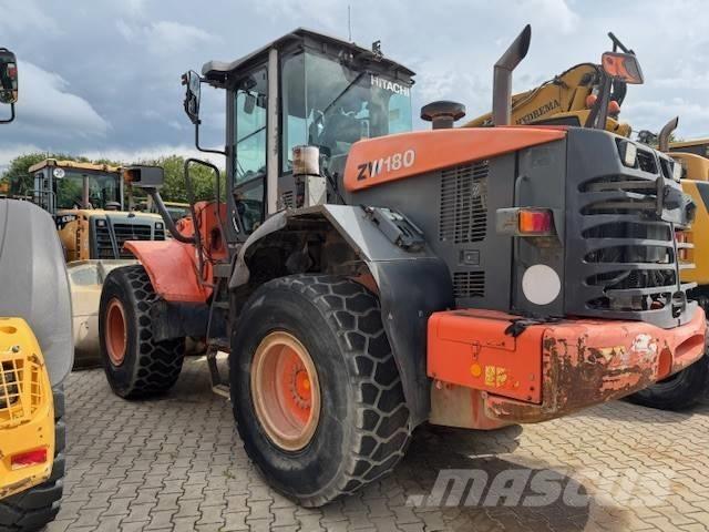 Hitachi ZW 180 Kolesové nakladače