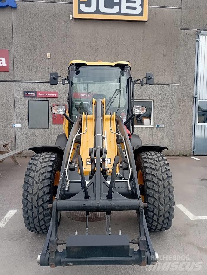 JCB 409 Kolesové nakladače