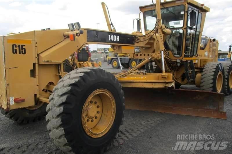 CAT 140H Grejdery