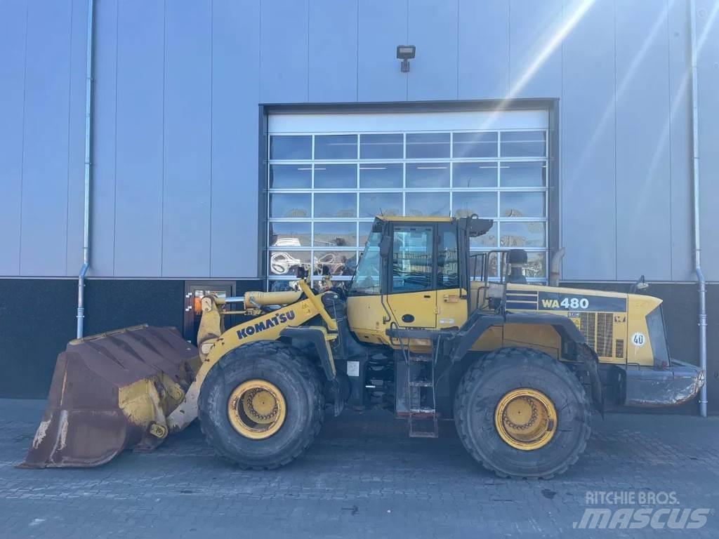 Komatsu WA480-6 Kolesové nakladače