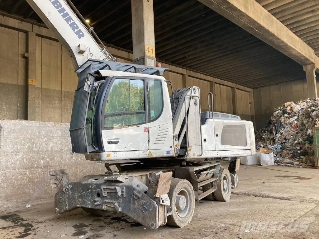 Liebherr LH 30 M Stroje pre manipuláciu s odpadom