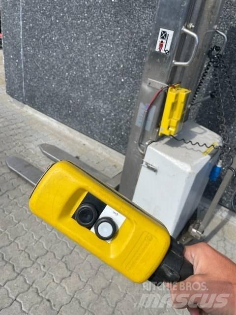 NH SB1000 Ručne vedené vysokozdvižné vozíky
