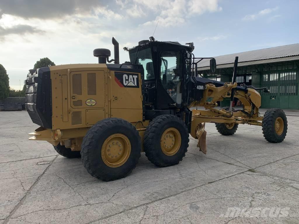 CAT 140 M 3 Grejdery