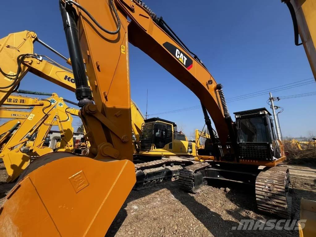 CAT 330 D2 Pásové rýpadlá