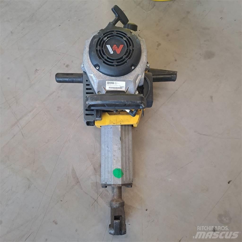 Wacker Neuson BH55 Vibračné zhutňovače