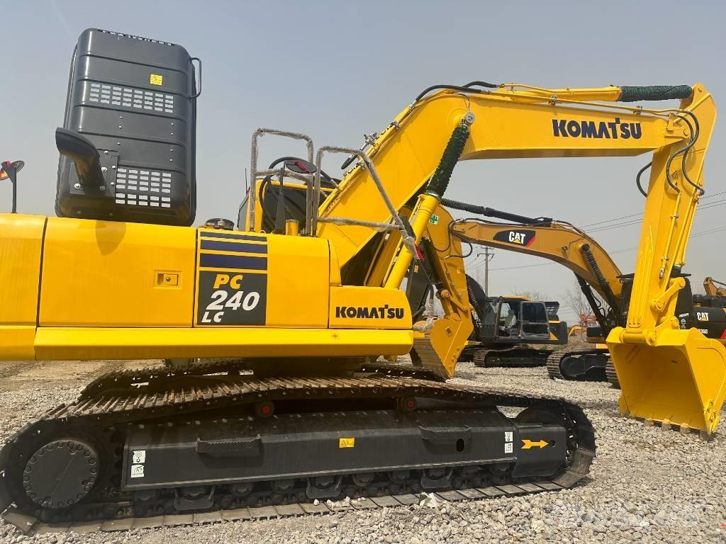 Komatsu PC 240 Pásové rýpadlá