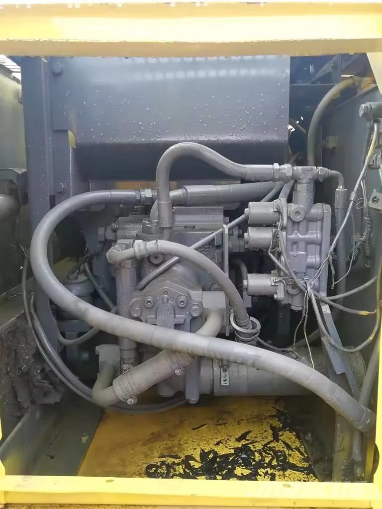 Komatsu PC 120 Pásové rýpadlá
