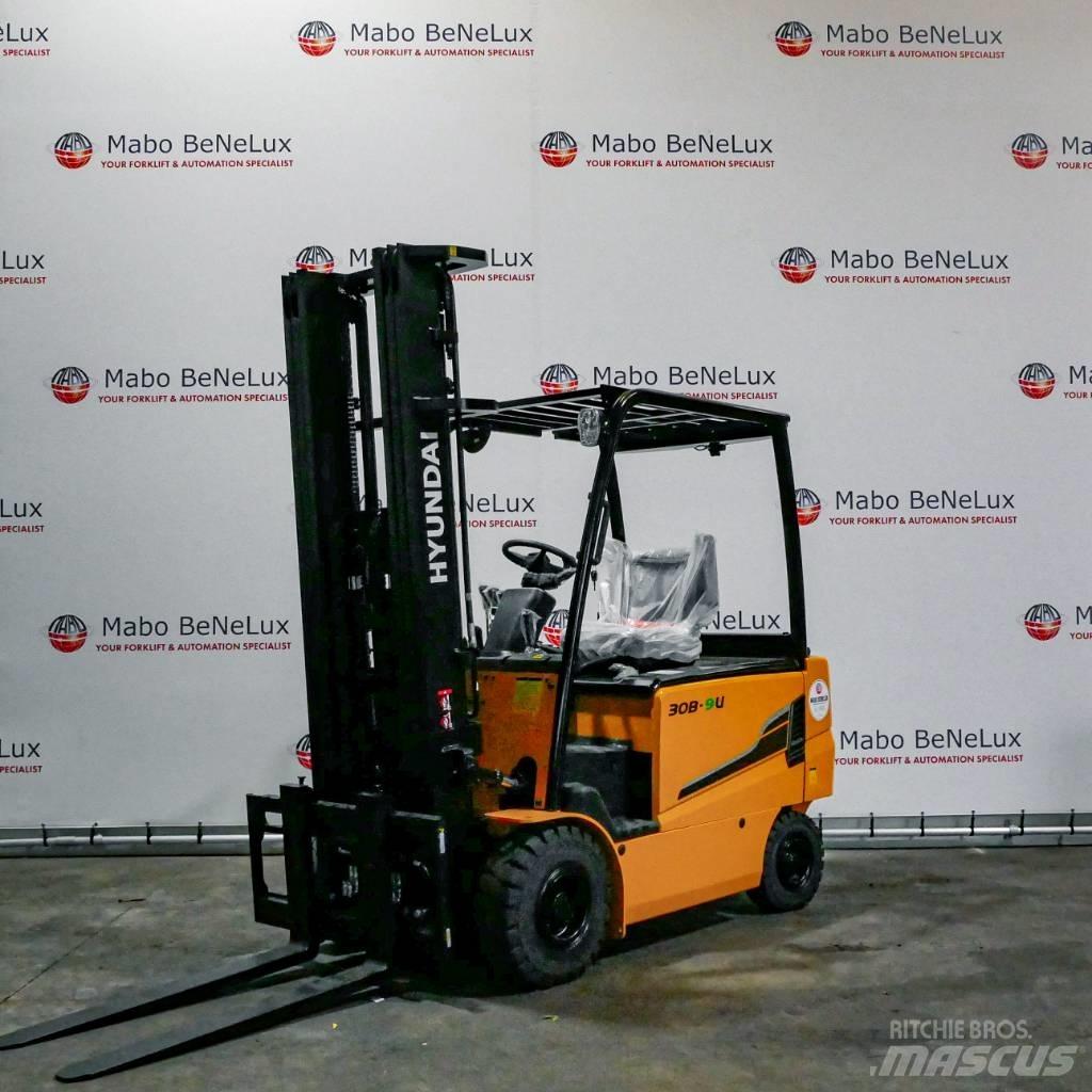 Hyundai 30B-9U Akumulátorové vozíky