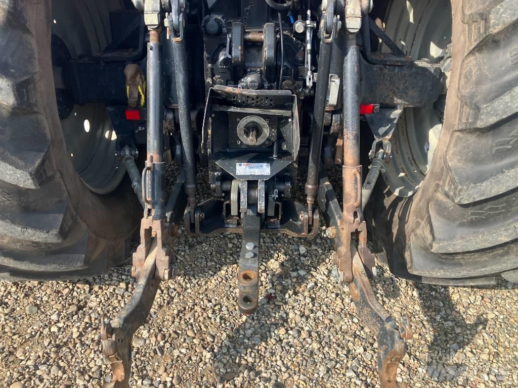 Case IH CVX 185 Traktory