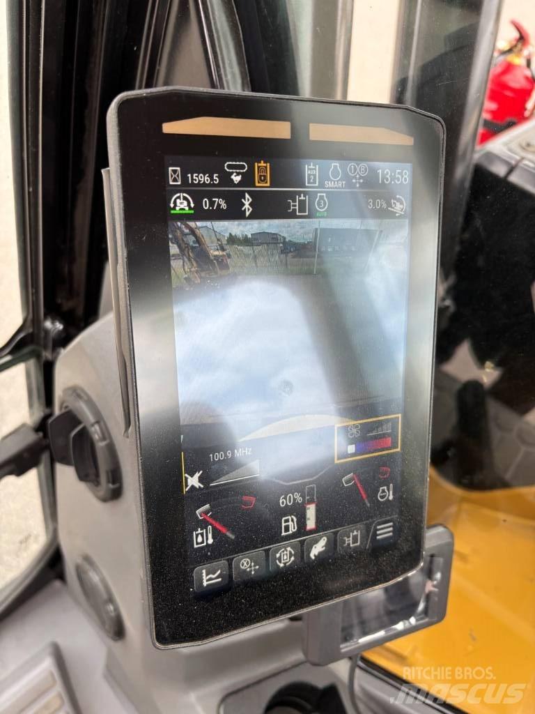CAT 310 Pásové rýpadlá