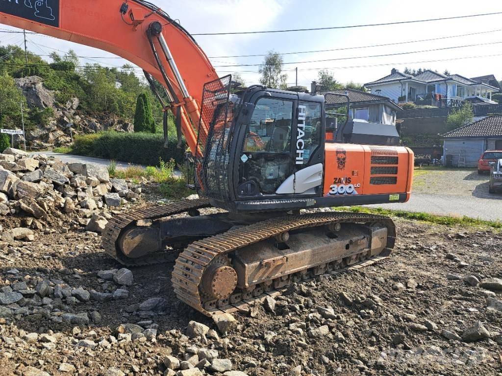 Hitachi ZX 300 LC-6 Pásové rýpadlá