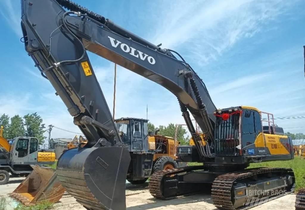 Volvo 480D Pásové rýpadlá