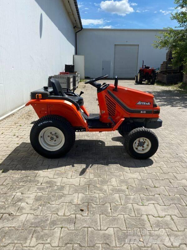 Kubota ASTE A13 Kompaktné traktory