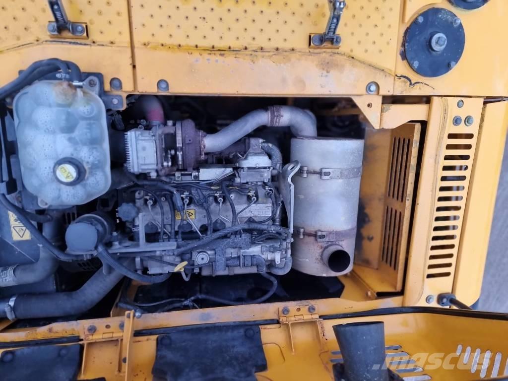 JCB JS 220 LC Pásové rýpadlá
