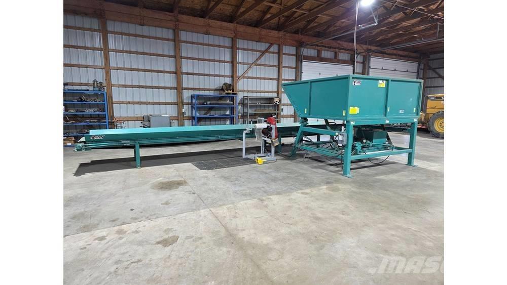  Helle Dump BIn Dopravníky