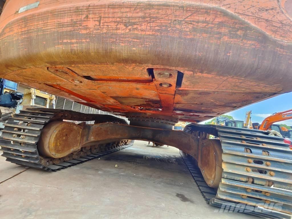Doosan DX 300 LC Pásové rýpadlá