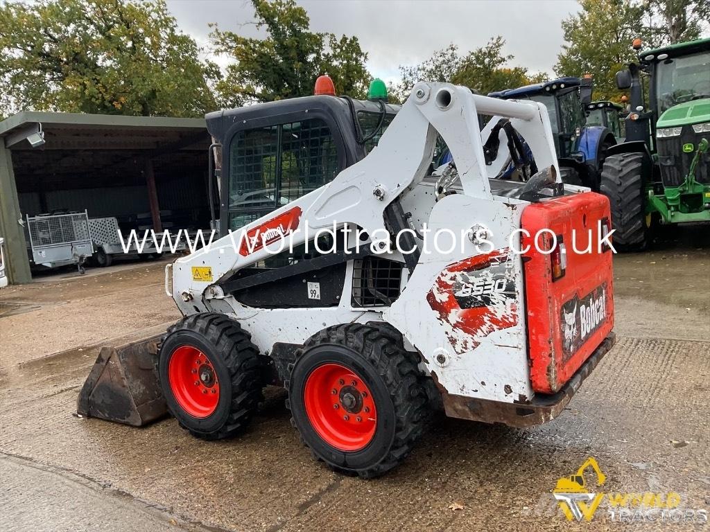 Bobcat S 530 Šmykom riadené nakladače