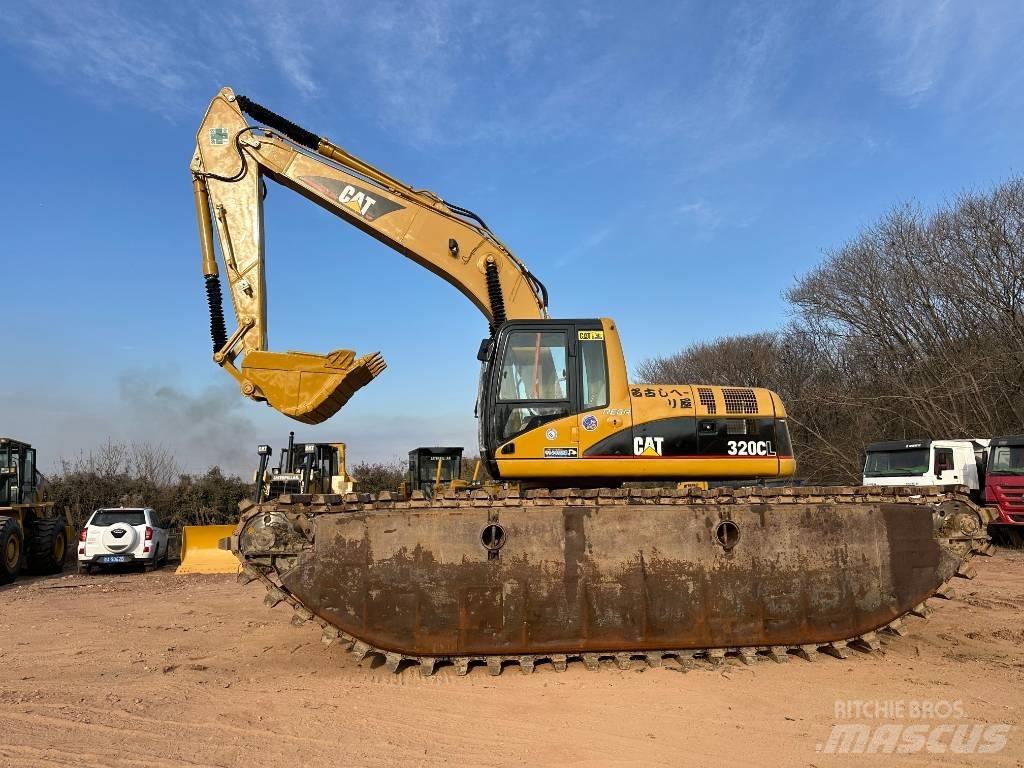 CAT 320 C L Obojživelná rýpadlá