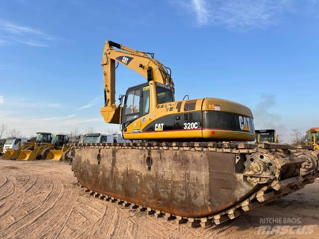 CAT 320 C L Obojživelná rýpadlá
