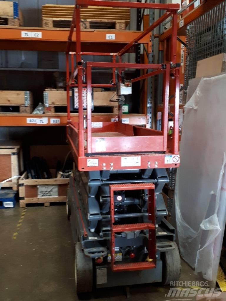 SkyJack SJ 3226 Nožnicové zdvíhacie plošiny