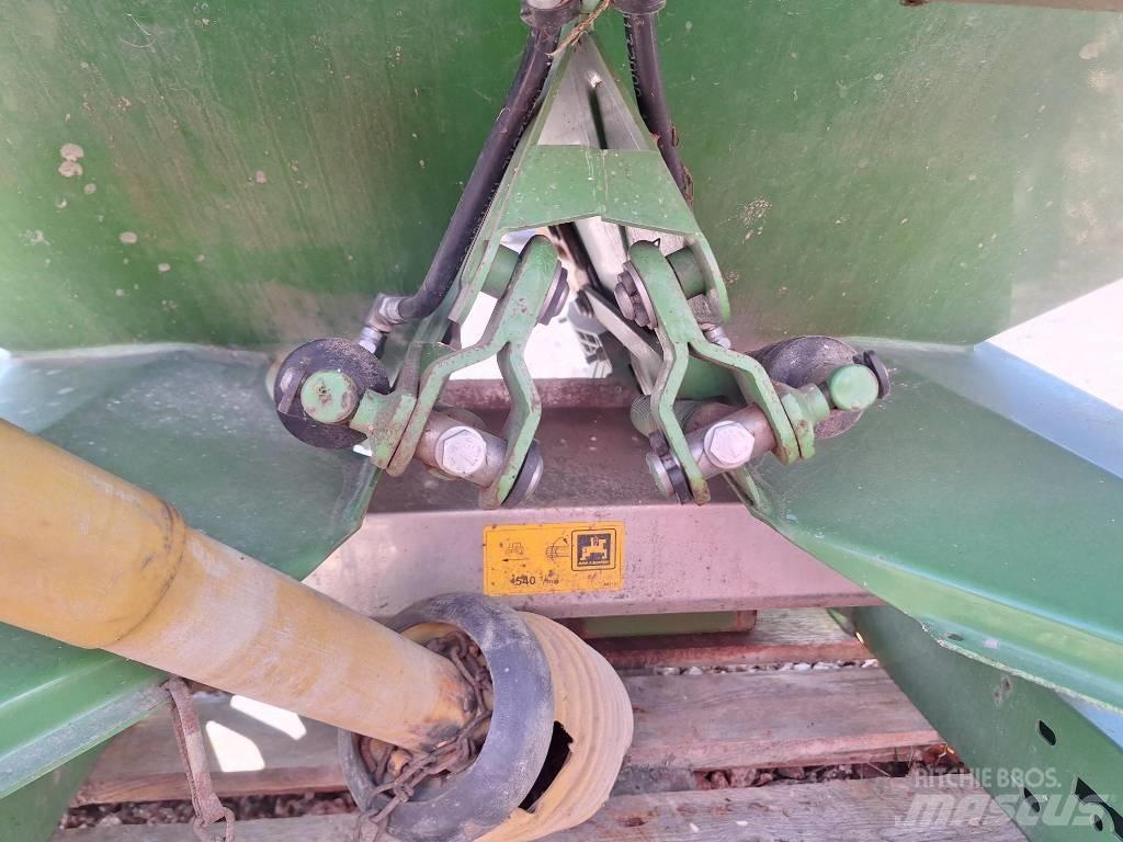 Amazone ZA-X 1402 Rozmetadlá priemyselných hnojív
