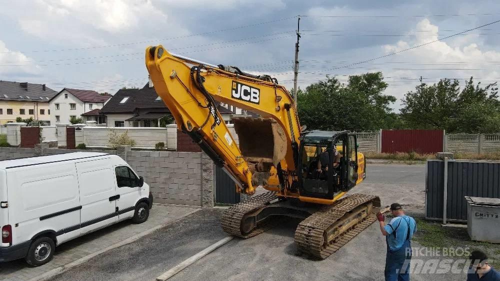 JCB JS220LC Pásové rýpadlá