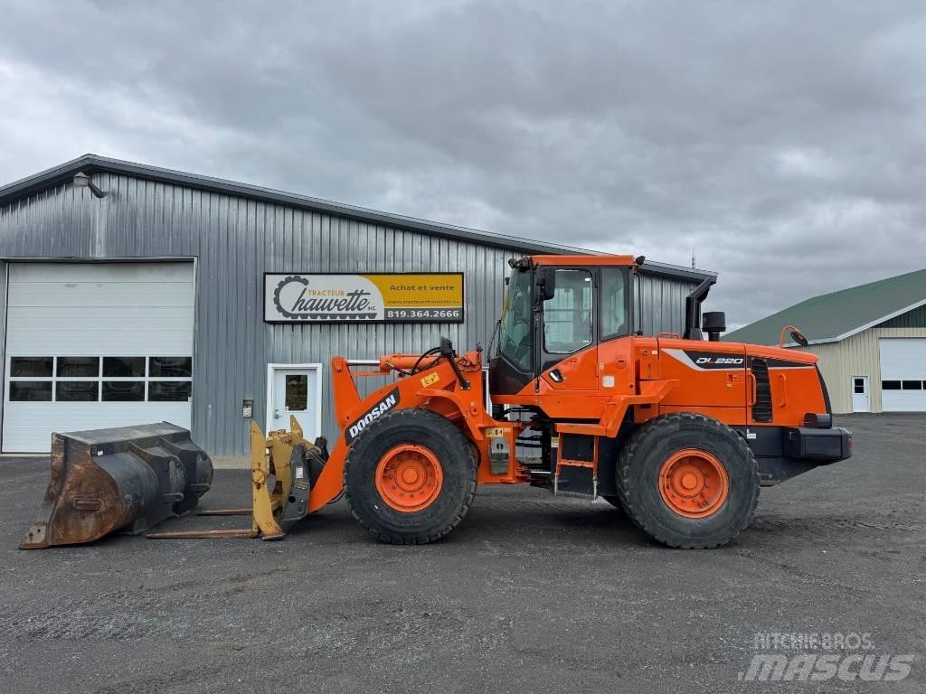 Doosan DL220-5 Kolesové nakladače
