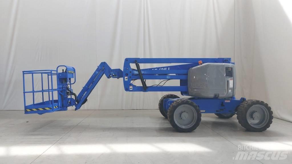 Genie Z 45/25 Kĺbové plošiny