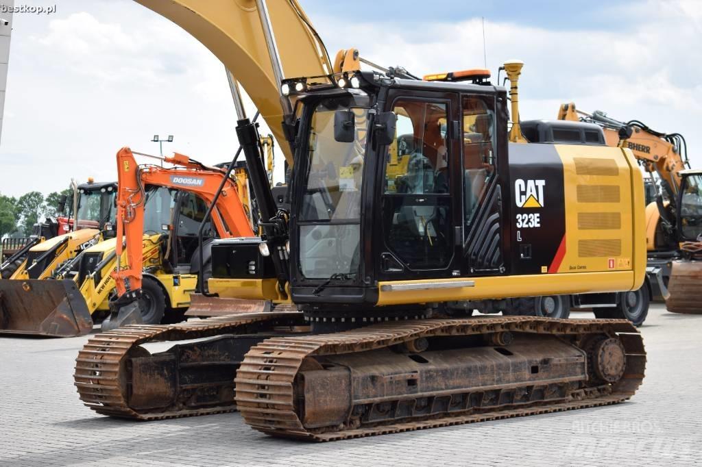 CAT 323 EL Pásové rýpadlá