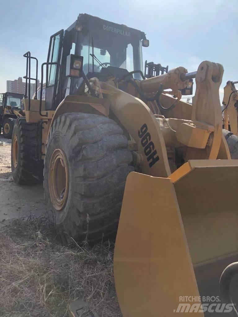 CAT 966 H Kolesové nakladače