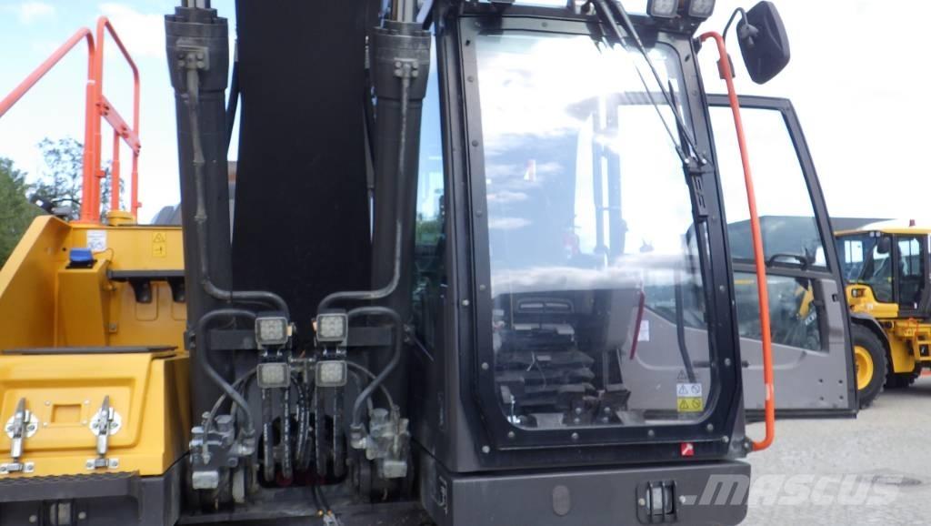 Volvo EC220EL Pásové rýpadlá
