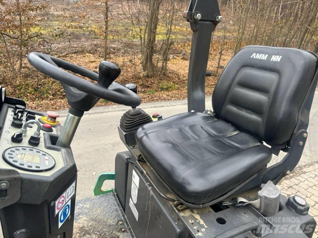 Ammann ARX 23 Tandemové valce