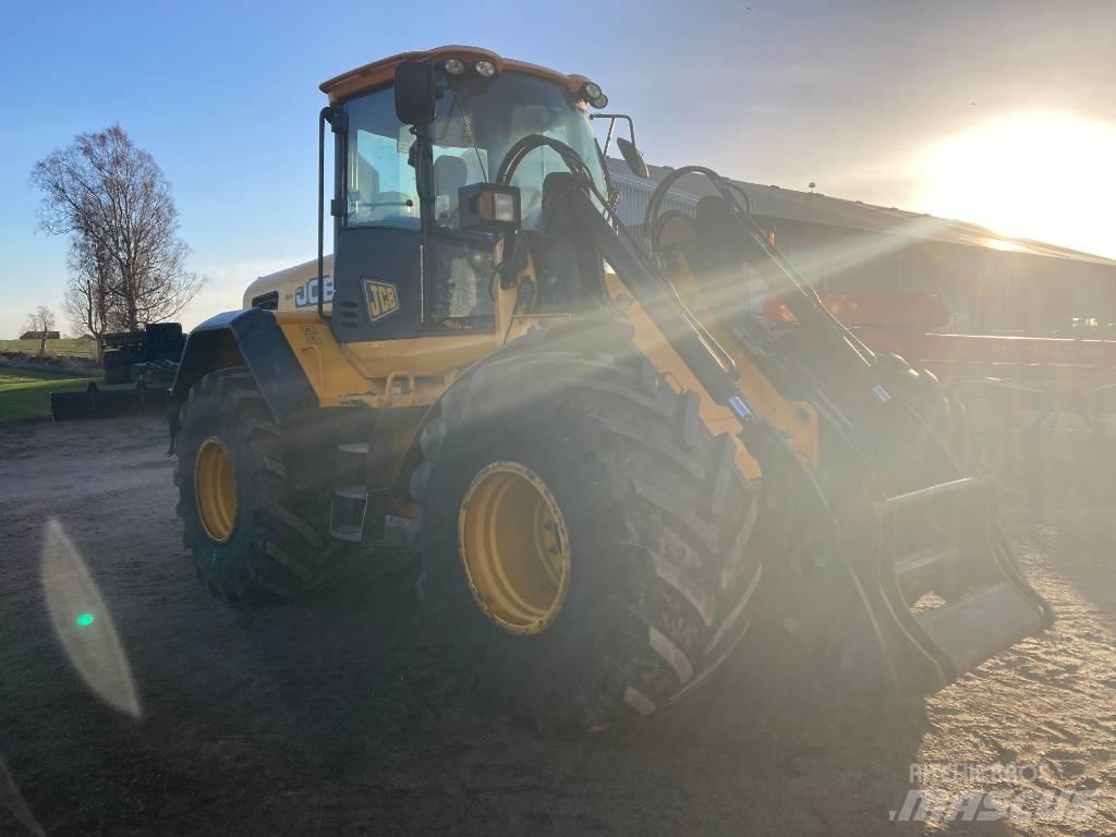 JCB 426E AGRI Kolesové nakladače