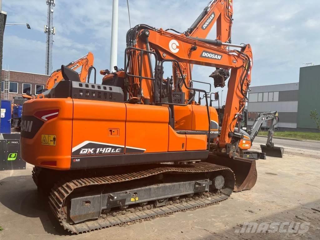 Develon DX140LC-7 Pásové rýpadlá