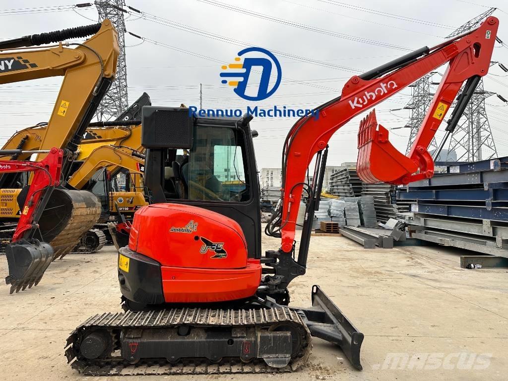 Kubota U 35 Mini rýpadlá < 7t