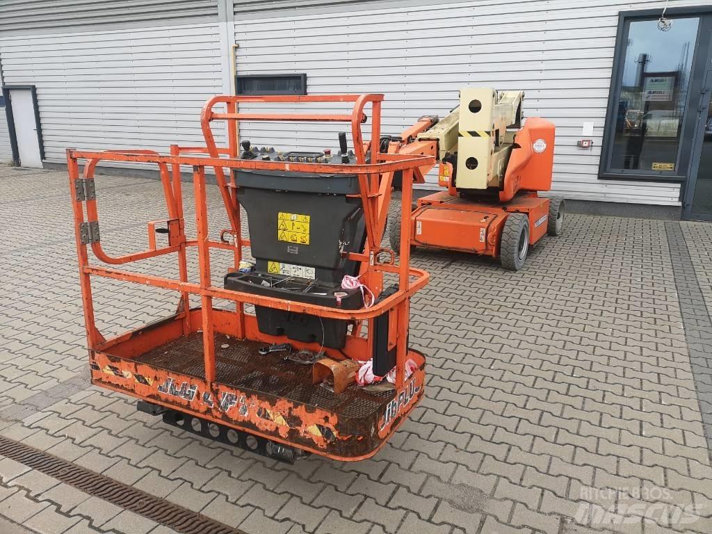 JLG E 400 AJPN Kĺbové plošiny