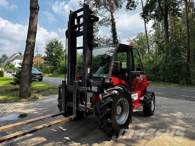 Manitou M 30.4 Terénne vysokozdvižné vozíky